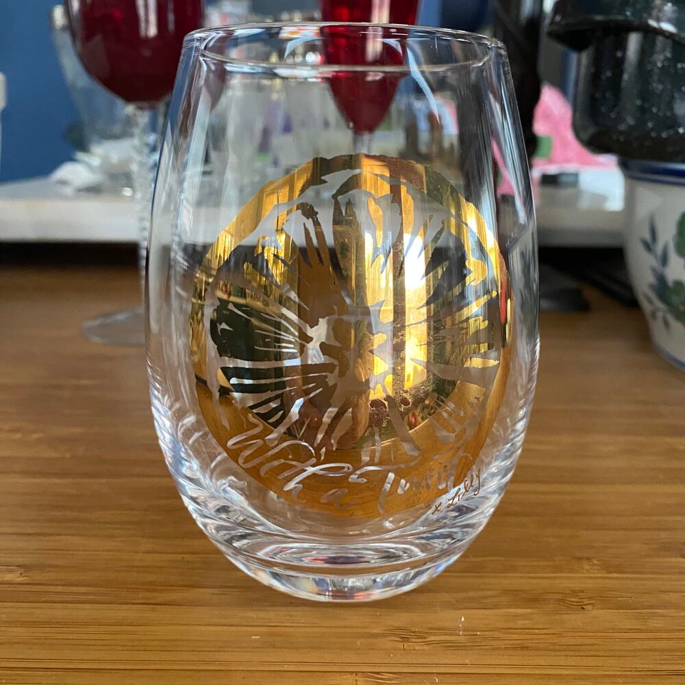 Lilly Pulitzer "With A Twist" 16 Oz. Stemless Wine Glass PERFECT!